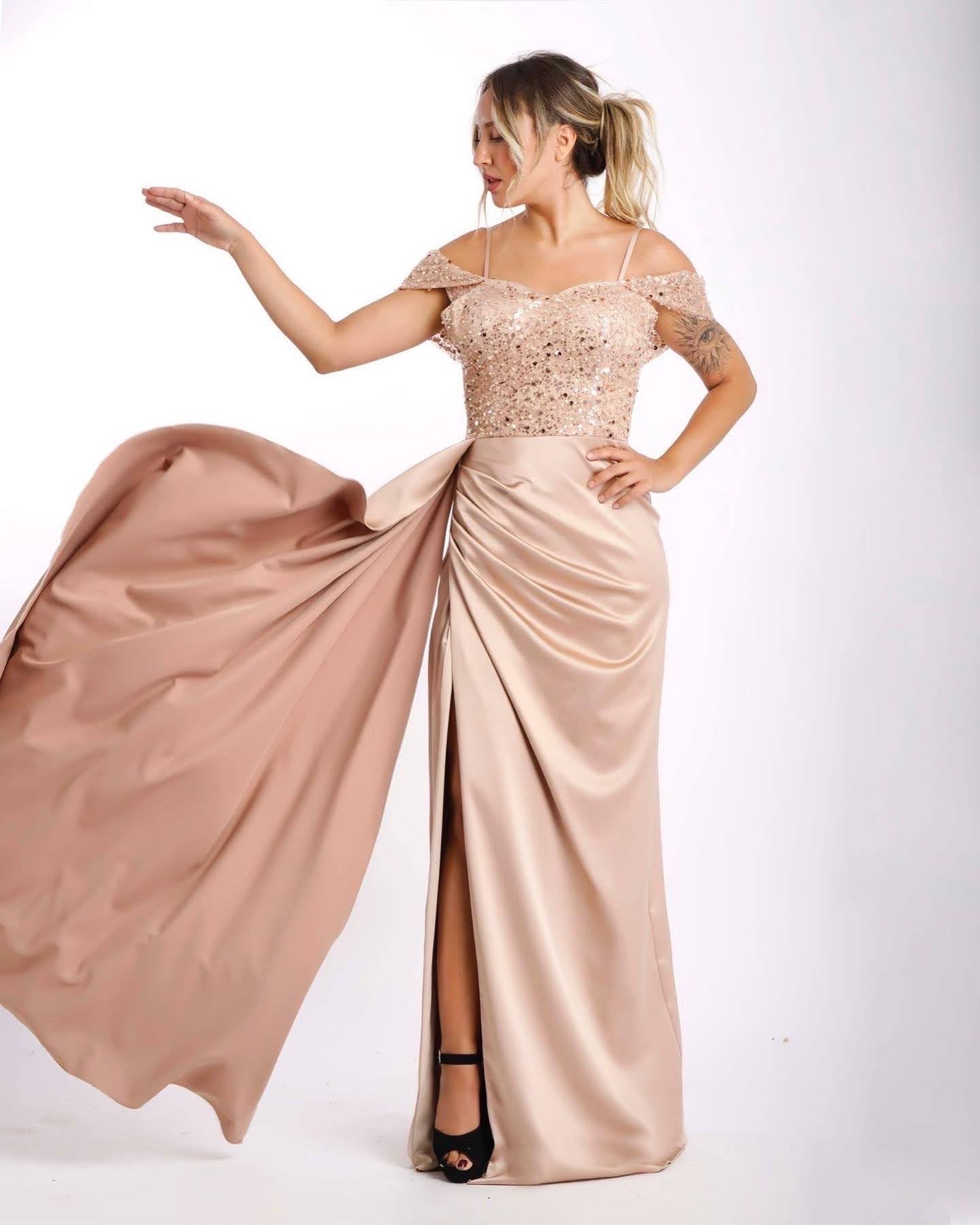 Abendkleid M179 – Satin und Corsagen-Oberteil in Gold – Ansicht 1 | Lamia Mode