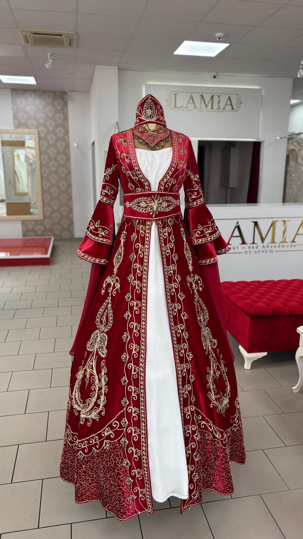 Kaftan „Destan“ – Luxus Bindallı Set in Rot (4-teilig) mit Goldstickerei
