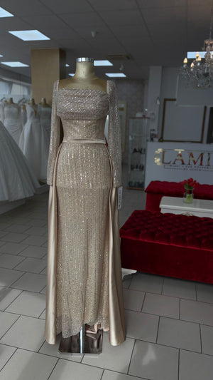 Bild in Slideshow öffnen, Abendkleid G8506
