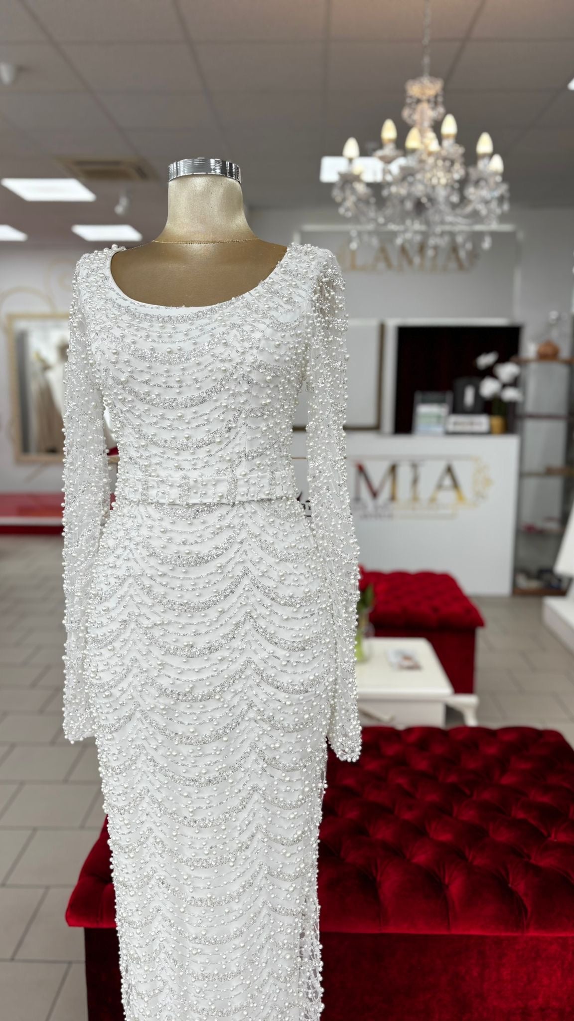 Standesamtkleid mit Perlenstickerei, 3/4-Länge – Modell R7532