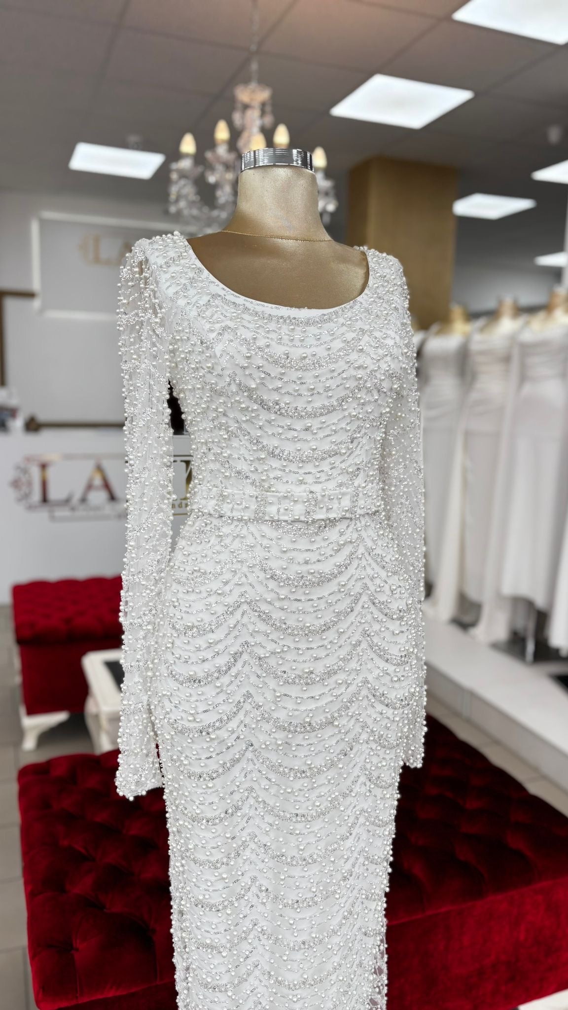 Standesamtkleid mit Perlenstickerei, 3/4-Länge – Modell R7532