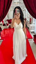 Elegantes, fließendes Abendkleid mit Spaghettiträgern