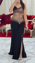 Elegantes figurbetontes Abendkleid mit Korsagen-Optik c2132