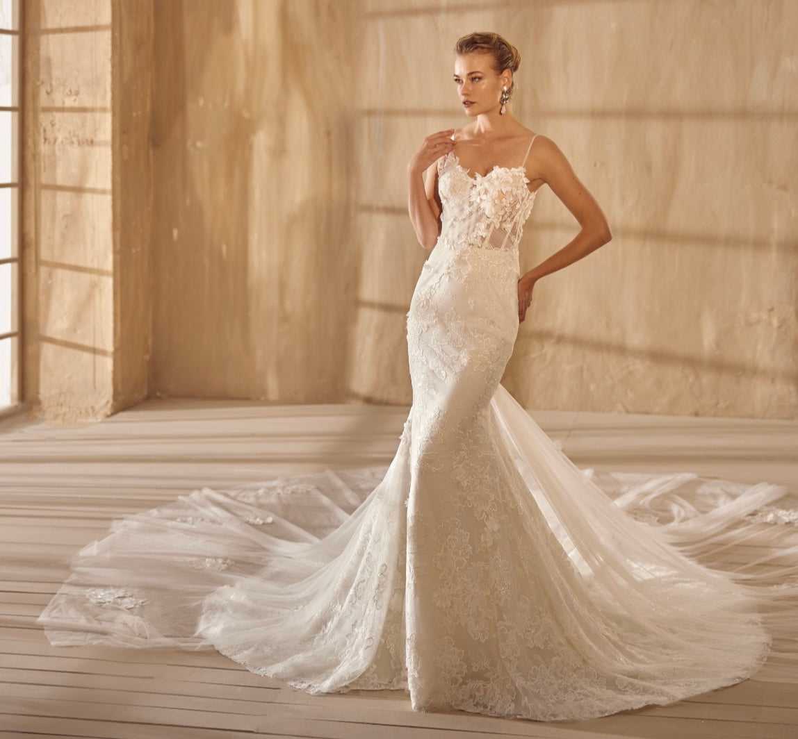 Brautkleid