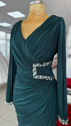 Bild in Slideshow öffnen, Abendkleid C5894
