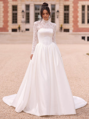 Bild in Slideshow öffnen, Brautkleid Alberta
