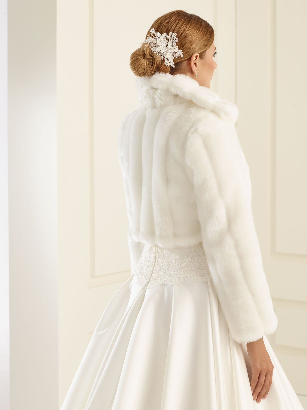 Braut Jacke E20