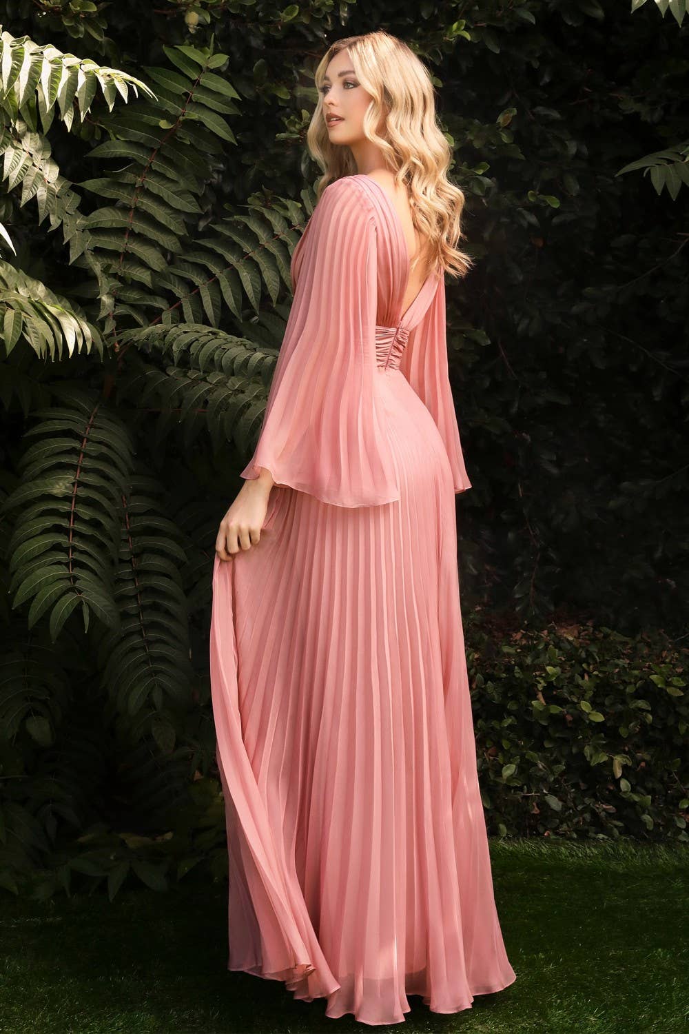Abendkleid lamia 242 – Chiffon und V-Ausschnitt in Rot – Ansicht 4 | Lamia Mode