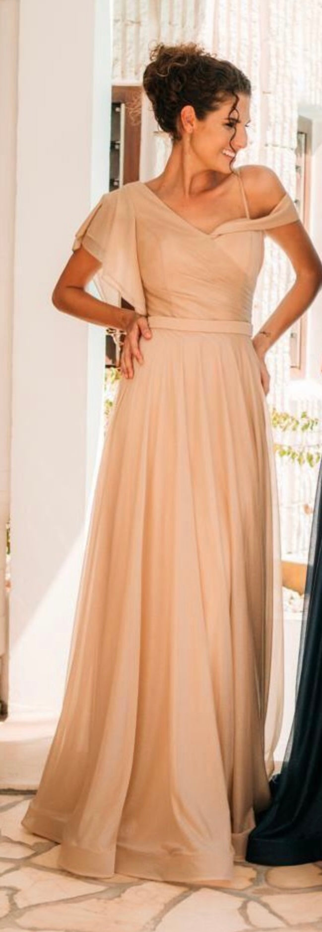 Abendkleid M113 in Rot – Ansicht 2 | Lamia Mode