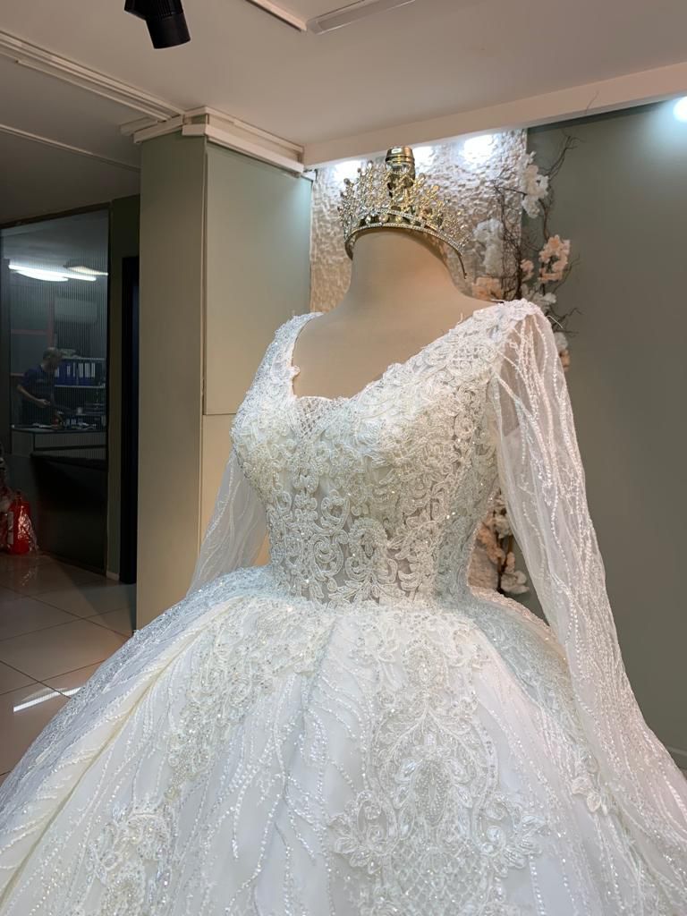 Brautkleid LILIAN – Ansicht 1 | Lamia Mode