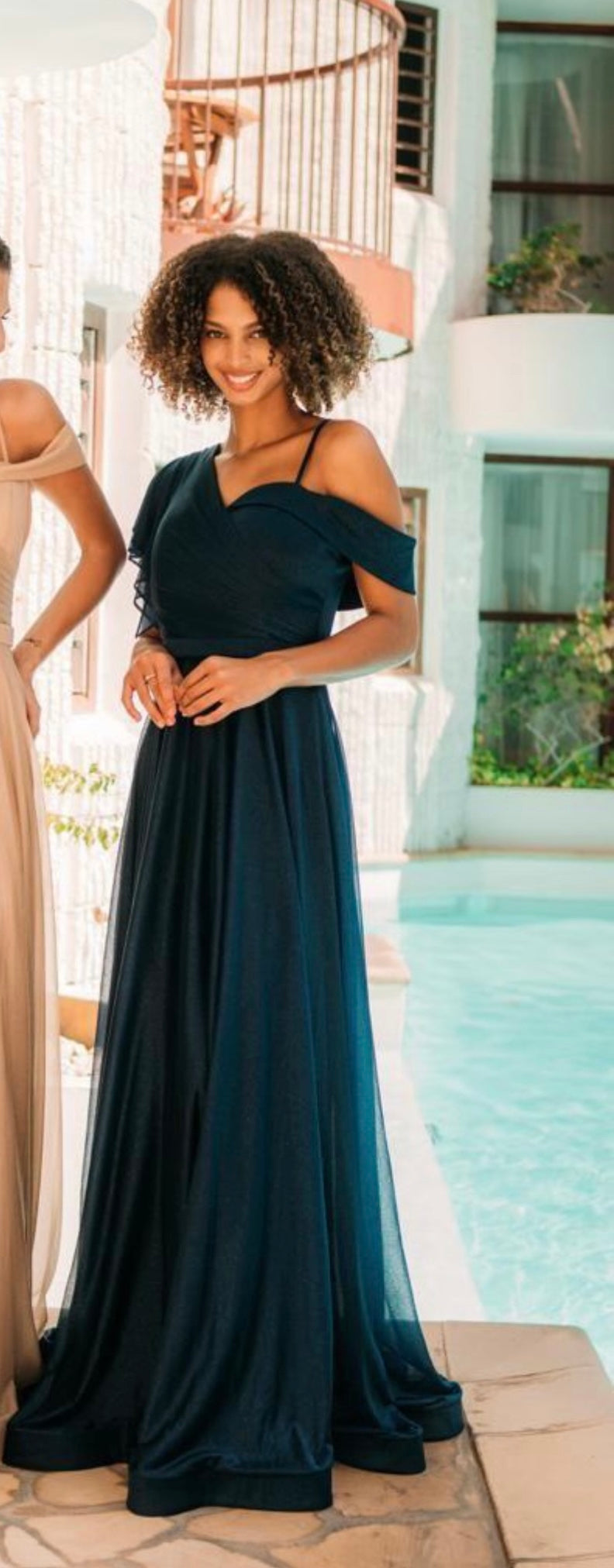Abendkleid M113 in Rot – Ansicht 3 | Lamia Mode