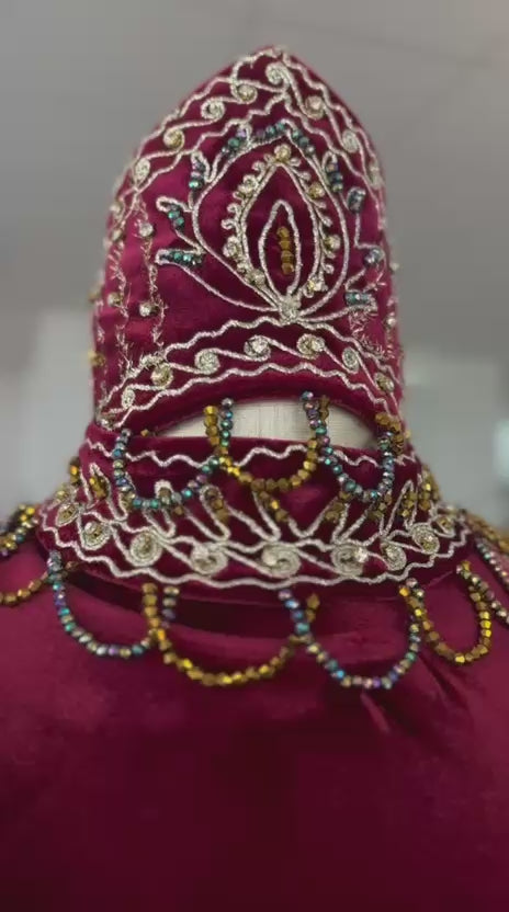 Kaftan „Sultan“ – Luxus Bindallı in Bordeaux mit Goldstickerei 4- Teilig