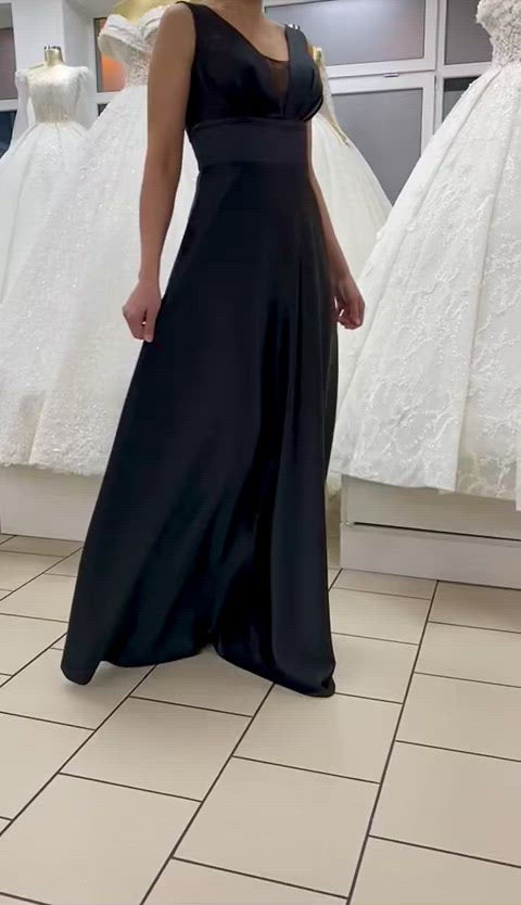 Elegantes Abendkleid mit V-Ausschnitt & A-Linie - FK4108