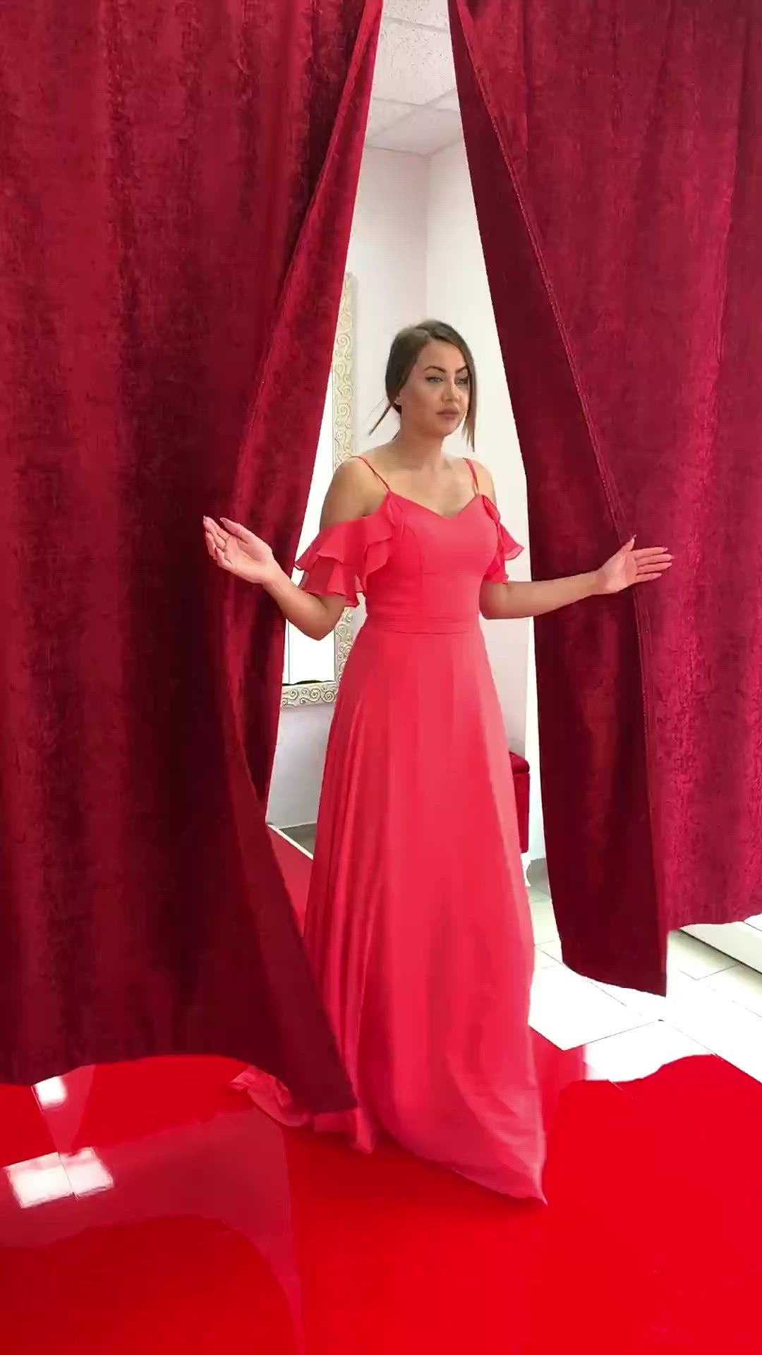 Elegantes Abendkleid mit Volantärmeln & Schnürung / FK3219