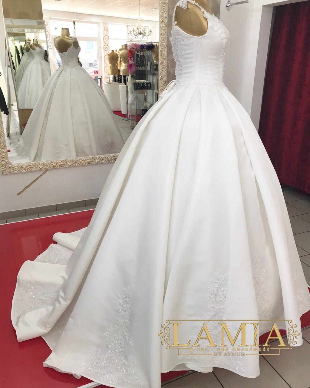 Brautkleid Güzide
