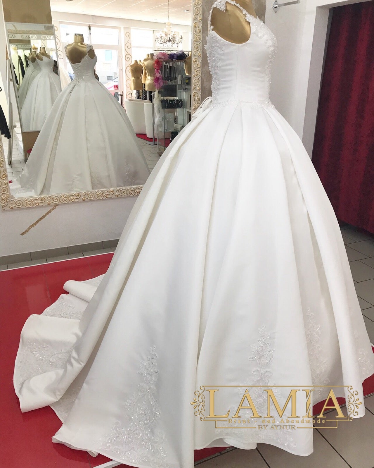 Brautkleid Güzide