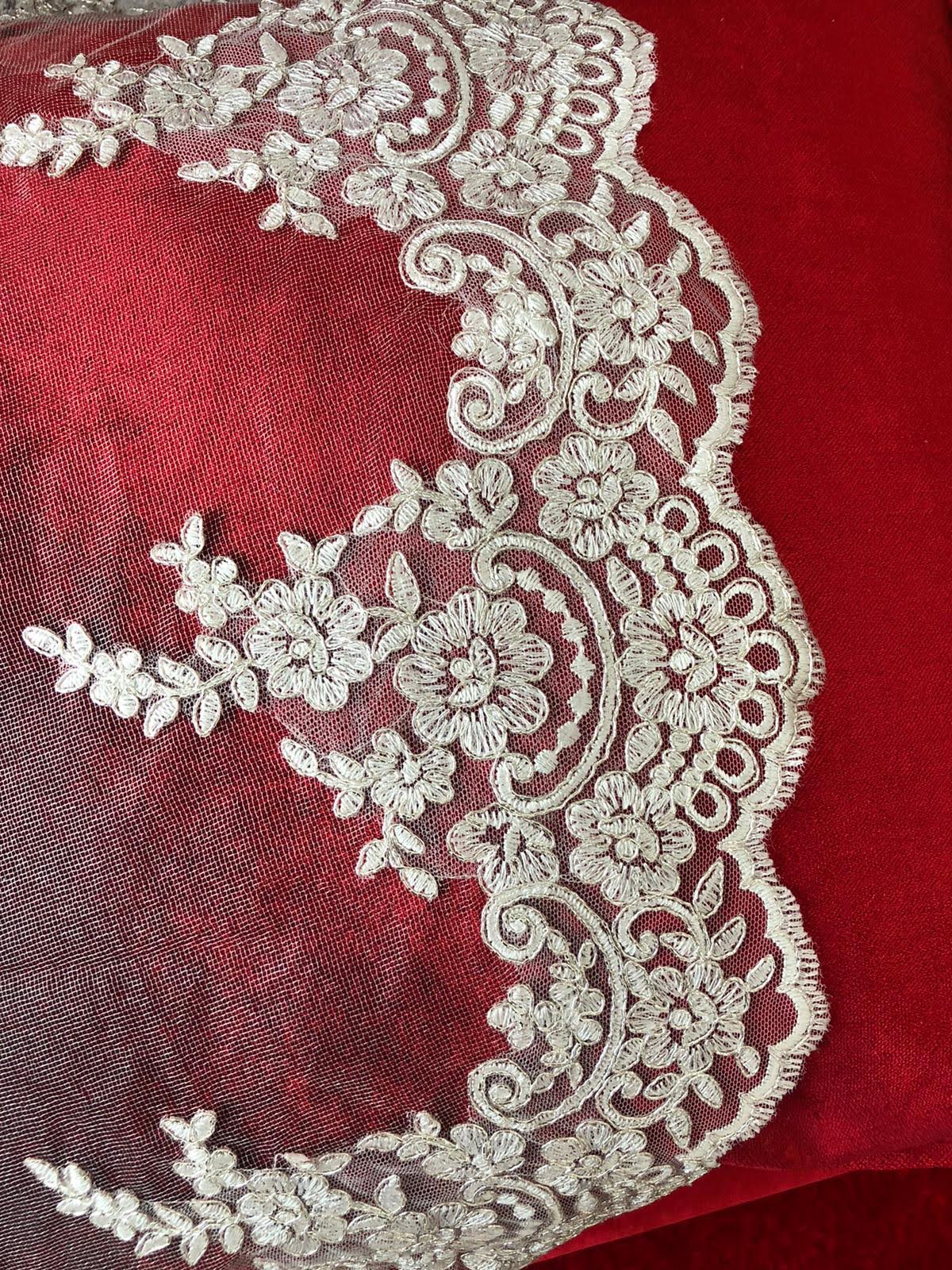 Schleier mit Spitzenkante L26