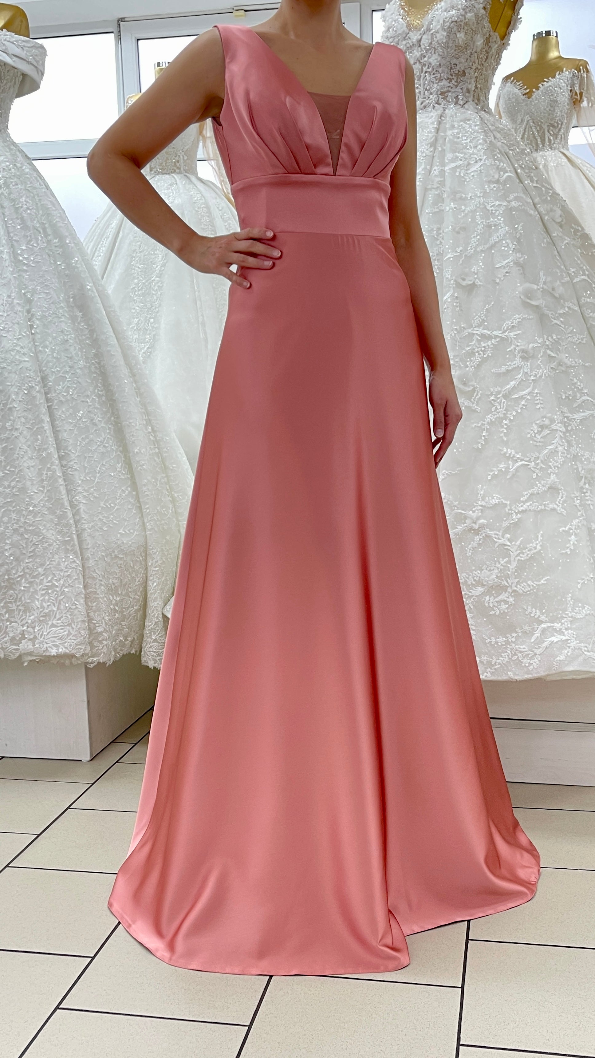 Elegantes Abendkleid mit V-Ausschnitt & A-Linie - FK4108
